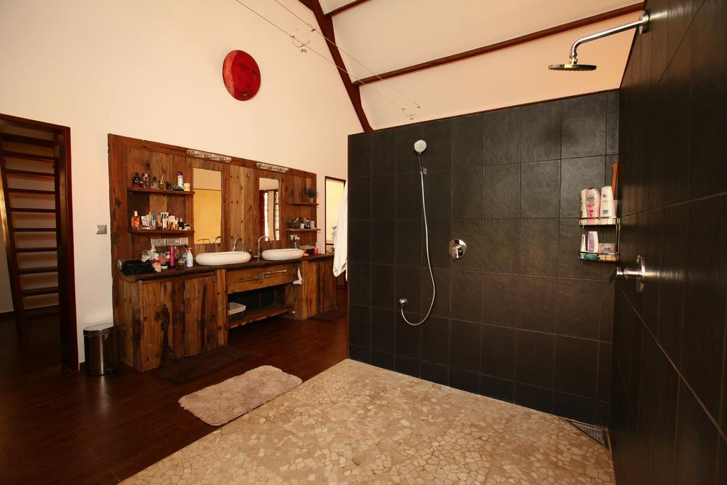 Villa Raymond, Diani, Kenya Диани Бийч Екстериор снимка