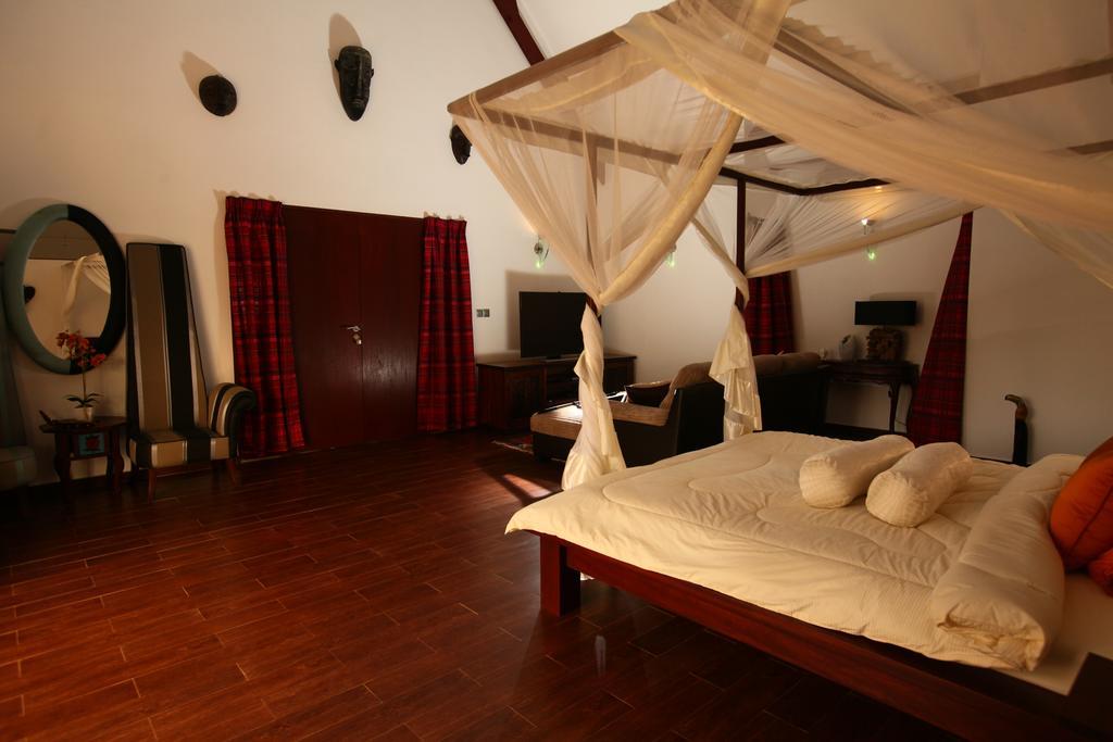 Villa Raymond, Diani, Kenya Диани Бийч Екстериор снимка