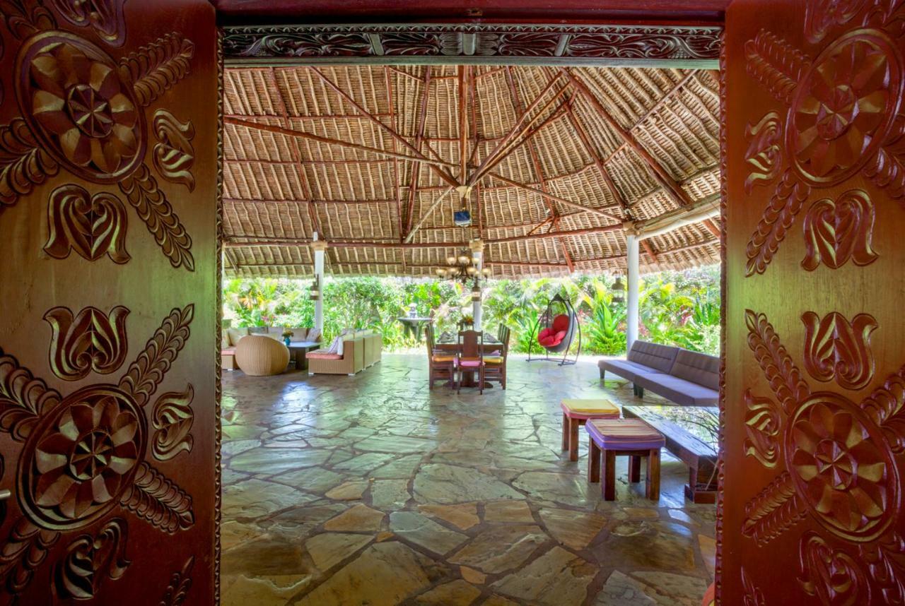 Villa Raymond, Diani, Kenya Диани Бийч Екстериор снимка