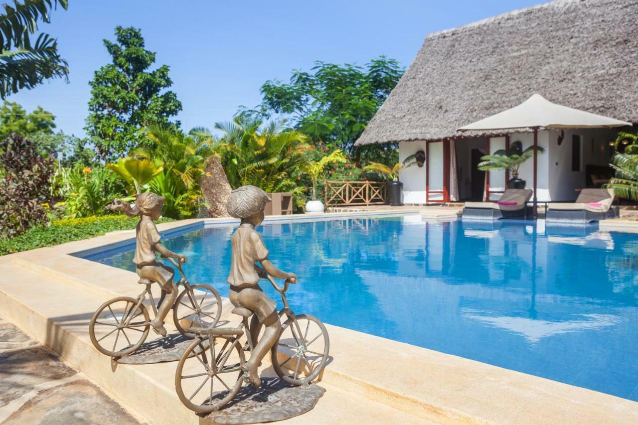 Villa Raymond, Diani, Kenya Диани Бийч Екстериор снимка